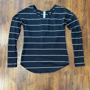 Ivivva Black and White Striped Long Sleeve Tee